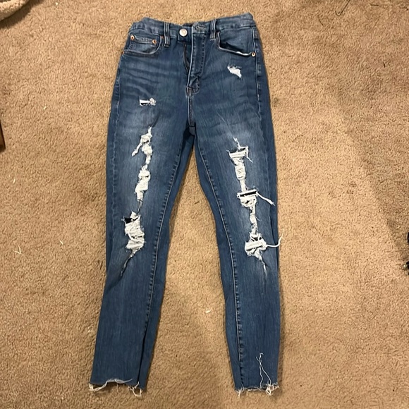 Aeropostale Ripped Jeans - Picture 1 of 1